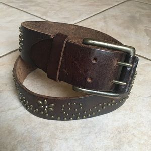 Abercrombie & Fitch Leather Stud Belt